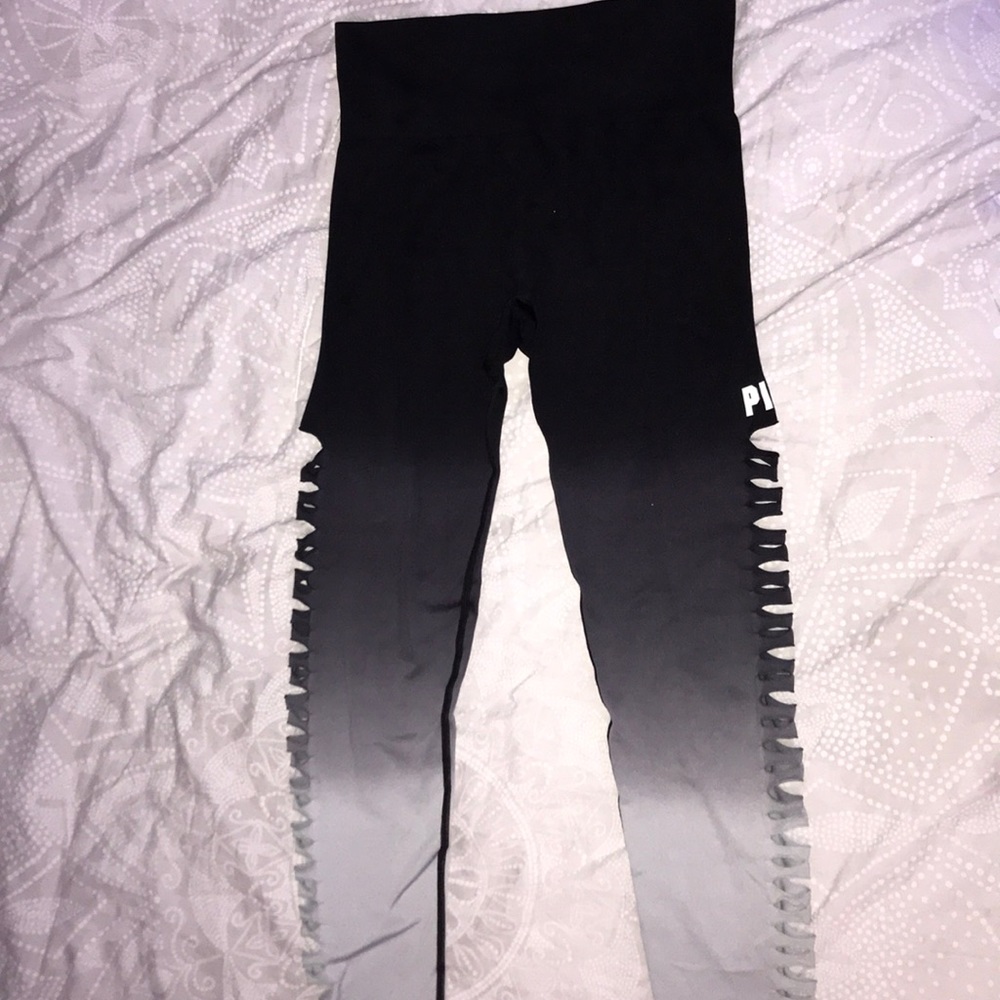 PINK cool & comfy cutout leggings